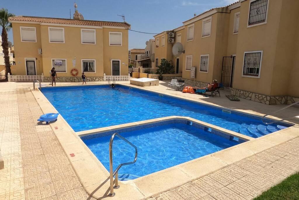 Close To Beaches & Golf Courses - With Pool & Bbq Αλικάντε Εξωτερικό φωτογραφία